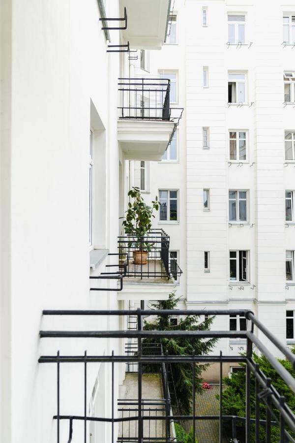 Warsaw Concierge Koneser Buitenkant foto